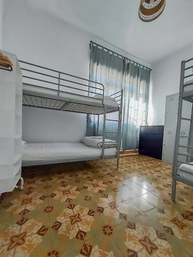 Hostel Barbatuke Bed & Bike Malaga